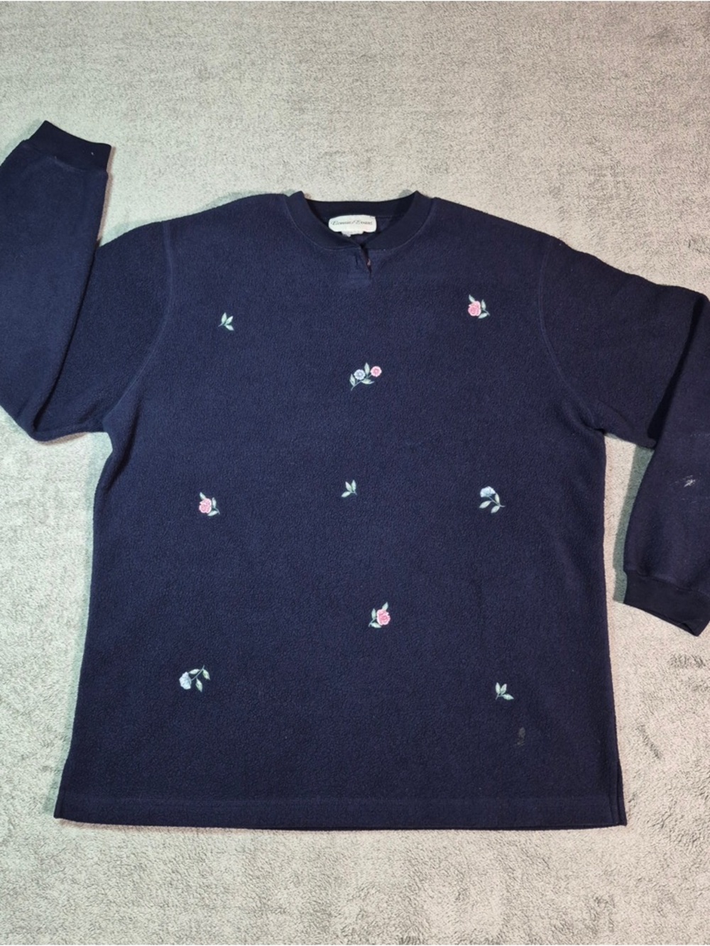 Classic Vintage Navy Floral Embroidered Crewneck Sweater - Bonnie Evans VTG